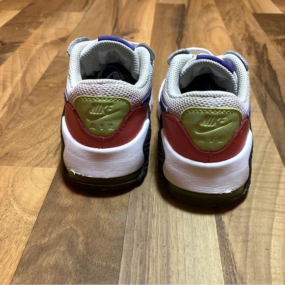 NIKE AIRMAX- 12C (9/19-11/19) - Picture 8 of 10